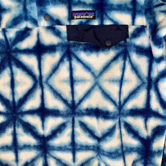 Patagonia Women’s Synchilla Snap T - Picture 3 of 6